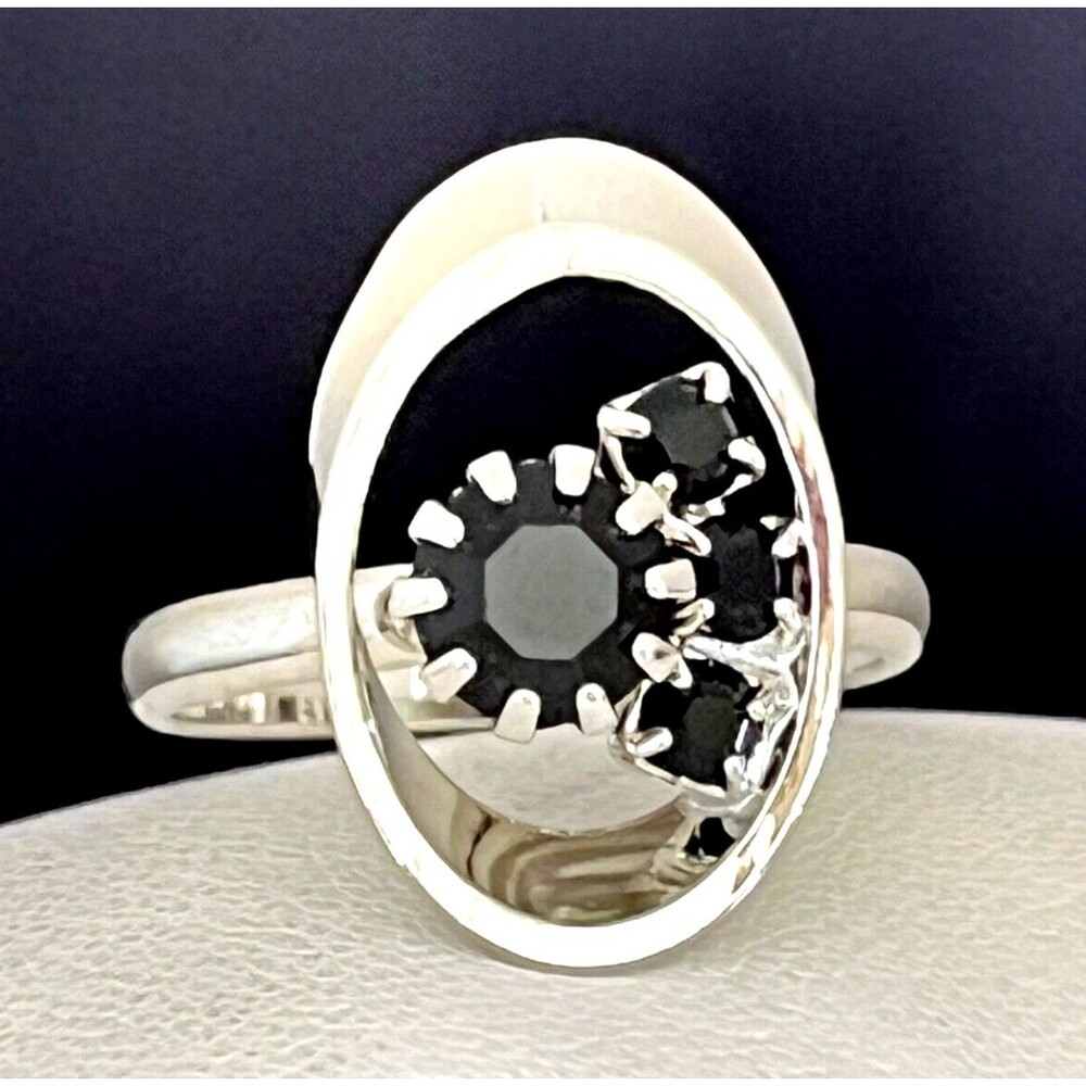 Vintage 1960s Ring Silver Tone Prong Set Black Crystal Mid Century Modern - 4K
